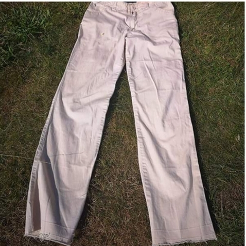 Versace Size 6 Cream colour Pants